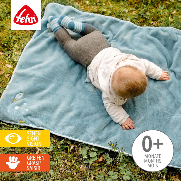 Cuddly blanket bat crawling pad, blanket